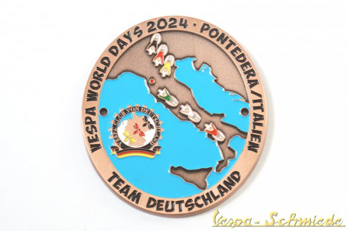 Plakette "Vespa World Days 2024" - Pontedera / Italien - Limitiert auf 75 Stück weltweit!